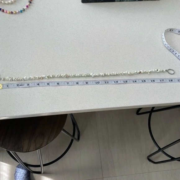 Handmade shell necklace - Picture 3 of 3